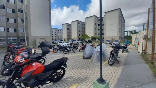 Apartamento com 2 Quartos para alugar, 45m² no Cajazeiras, Fortaleza