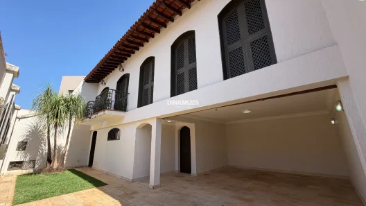 Casa de Condomínio com 4 Quartos à venda, 500m² no Mercês, Uberaba