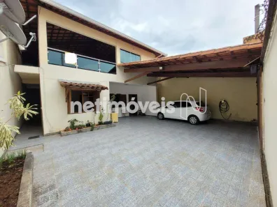 Casa com 5 Quartos à venda, 224m² no Sapucaia, Contagem