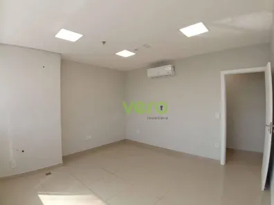 Sala Comercial para alugar, 89m² no Vila Medon, Americana
