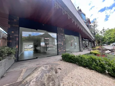 Ponto Comercial para alugar, 106m² no Centro, Gramado