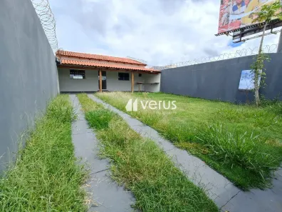 Casa com 3 Quartos para alugar, 176m² no Alto Umuarama, Uberlândia