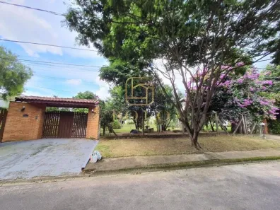 Fazenda/Sítio com 3 Quartos à venda, 1000m² no Terras de Itaici, Indaiatuba