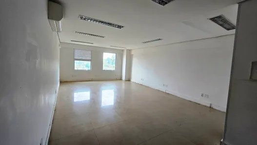 Sala Comercial para alugar, 54m² no Chácaras do Refúgio-Granja Viana, Cotia