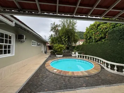 Casa de Condomínio com 4 Quartos à venda, 360m² no Anil, Rio de Janeiro