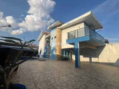 Casa com 3 Quartos para alugar, 178m² no Jardim São José, Americana