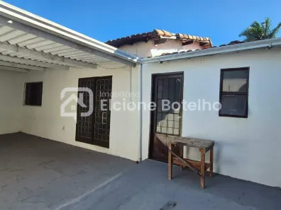 Casa com 3 Quartos à venda, 124m² no Maravilha, Uberlândia