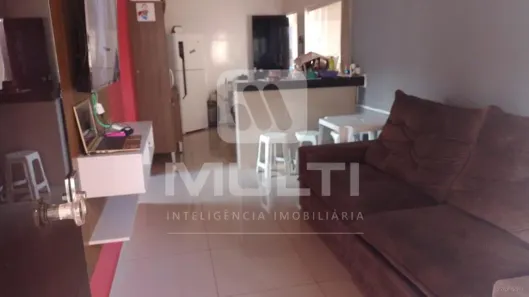 Casa com 2 Quartos à venda, 52m² no Shopping Park, Uberlândia