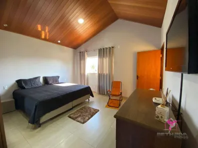 Casa com 3 Quartos à venda, 210m² no Centro, Leme