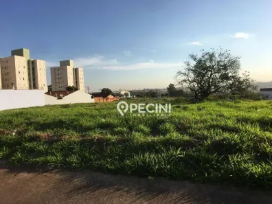 Lote/Terreno à venda, 272m² no Vila Anhanguera, Rio Claro