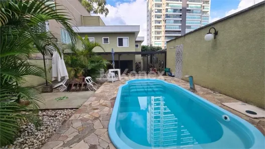 Sobrado com 4 Quartos à venda, 298m² no Santa Teresinha, São Paulo