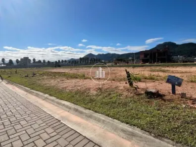 Lote/Terreno à venda, 215m² no Beira Rio, Biguaçu