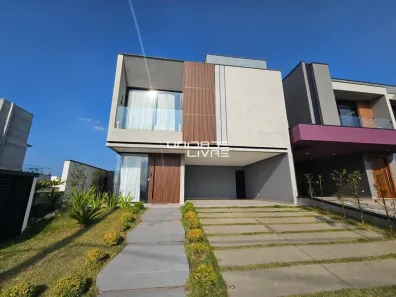 Casa de Condomínio com 3 Quartos à venda, 225m² no Cézar de Souza, Mogi das Cruzes