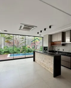 Casa de Condomínio com 3 Quartos à venda, 313m² no Jardim Itália, Cuiabá