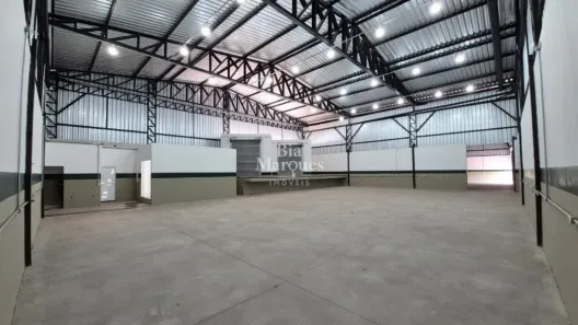 Galpão/Depósito/Armazém para alugar, 1145m² no Distrito Industrial, Cravinhos