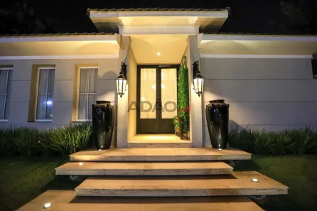 Casa de Condomínio com 5 Quartos à venda, 656m² no Residencial Balneário, Goiânia
