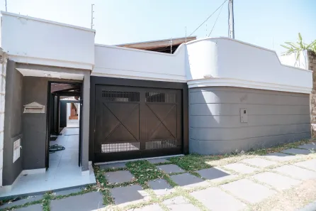 Casa com 3 Quartos à venda, 285m² no Fabrício, Uberaba