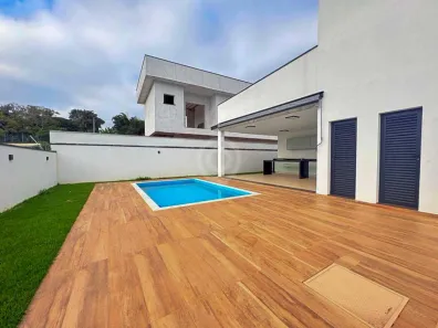 Casa de Condomínio com 3 Quartos para alugar, 200m² no Bairro do Engenho, Itatiba