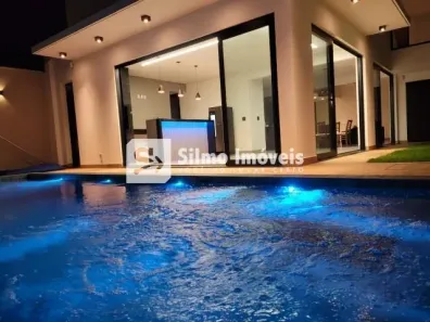 Sobrado com 3 Quartos à venda, 224m² no Grand Ville, Uberlândia