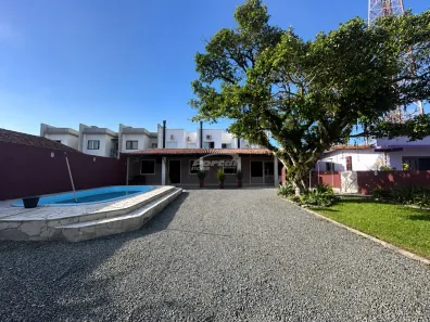 Casa com 3 Quartos para alugar, 85m² no Itacolomi, Balneário Piçarras