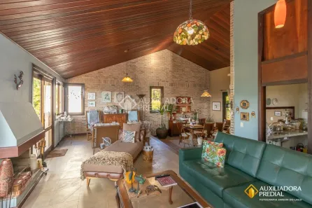 Casa de Condomínio com 3 Quartos à venda, 240m² no Diva Lessa de Jesus, Gravataí