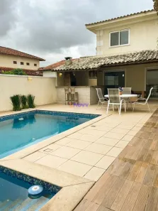 Casa com 5 Quartos para alugar, 350m² no Camboinhas, Niterói