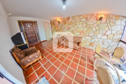Casa com 3 Quartos à venda, 188m² no Saraiva, Uberlândia
