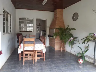 Fazenda/Sítio com 3 Quartos à venda, 100m² no Centro, Piranguinho