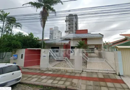 Casa com 3 Quartos à venda, 102m² no Vila Moema, Tubarão