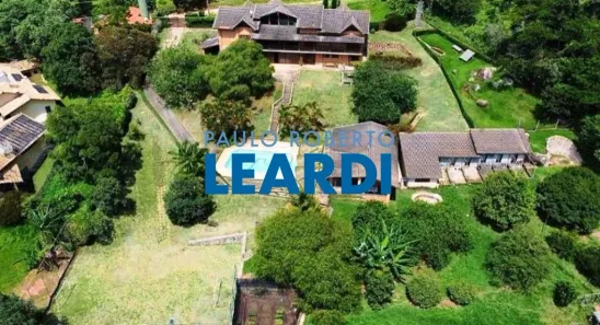 Fazenda/Sítio com 5 Quartos à venda, 562m² no Parque Valinhos, Valinhos