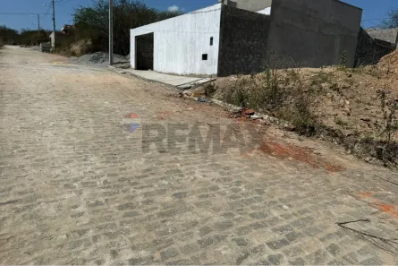 Lote/Terreno à venda, 160m² no Água Branca, Jequié