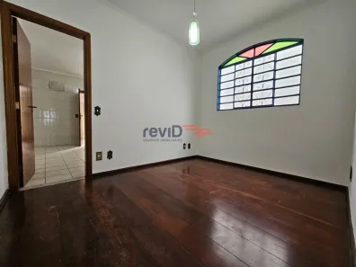 Casa com 3 Quartos para alugar, 200m² no Parque Jabaquara, São Paulo