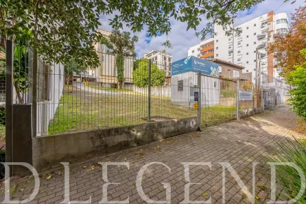 para alugar, 707m² no São João, Porto Alegre