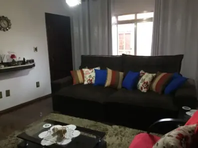 Sobrado com 2 Quartos à venda, 169m² no Jardim do Estádio, Santo André