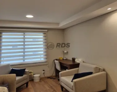 Sala Comercial à venda, 33m² no Vila Suzana, São Paulo