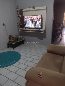 Casa com 2 Quartos à venda, 116m² no Jardim Indaiá, Araraquara