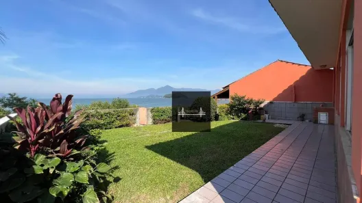 Casa com 3 Quartos à venda, 193m² no Ponta de Baixo, São José