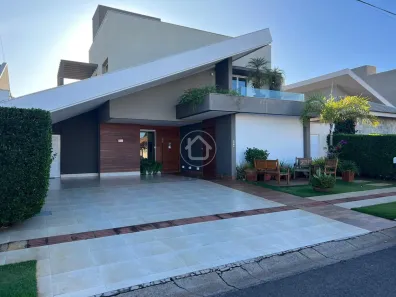 Sobrado com 3 Quartos à venda, 344m² no Residencial Damha, Campo Grande