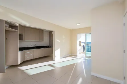 Apartamento com 2 Quartos para alugar, 95m² no Vila Izabel, Curitiba