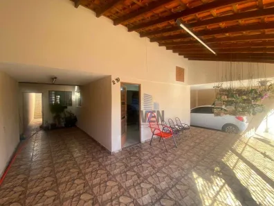 Casa com 3 Quartos à venda, 224m² no Alto Higienópolis, Bauru