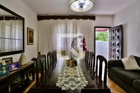 Casa com 3 Quartos à venda, 350m² no Vila Bertioga, São Paulo