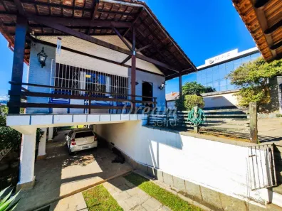 Casa com 3 Quartos à venda, 145m² no Várzea, Teresópolis