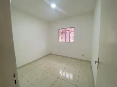 Casa com 1 Quarto à venda, 41m² no Marechal Hermes, Rio de Janeiro