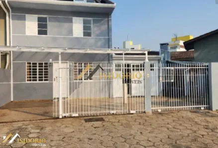 Sobrado com 3 Quartos à venda, 129m² no Portão, Curitiba