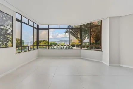 Apartamento com 3 Quartos à venda, 206m² no Agronômica, Florianópolis