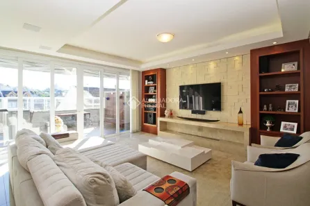 Casa com 3 Quartos à venda, 459m² no Chácara das Pedras, Porto Alegre