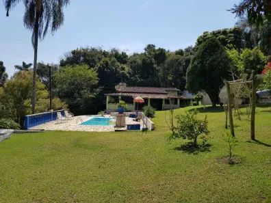 Fazenda/Sítio com 3 Quartos à venda, 220m² no Mãe dos Homens, Bragança Paulista