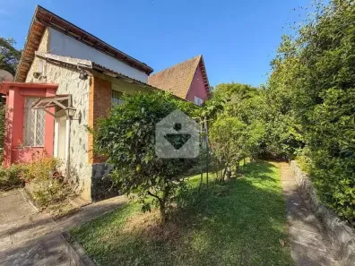 Casa com 5 Quartos à venda, 400m² no Retiro, Petrópolis