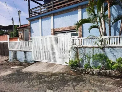 Casa com 2 Quartos à venda, 120m² no Colubande, São Gonçalo