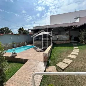 Casa com 4 Quartos à venda, 226m² no Indaiá, Belo Horizonte